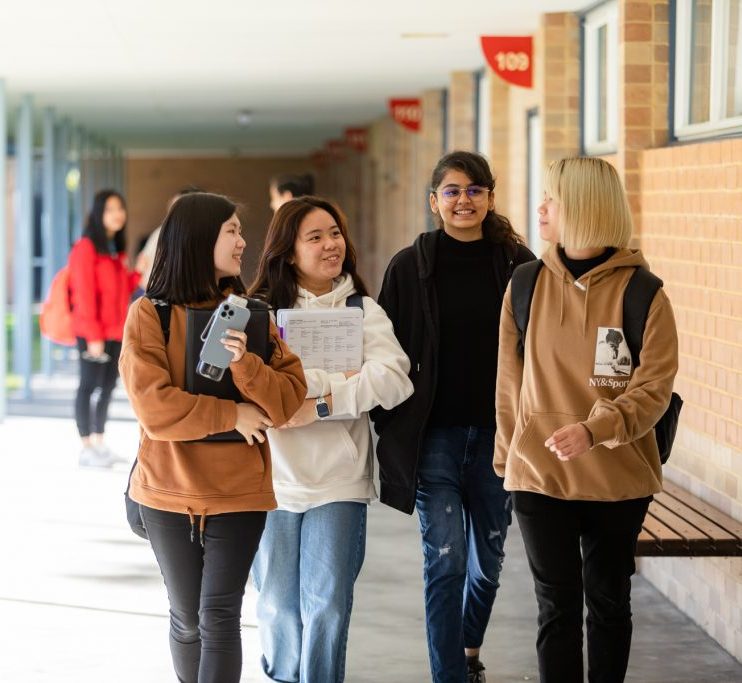 Graduation for 2022 WA Universities' Foundation Program students and some from Diploma of Commerce and Certificate IV in University Access Program will be held on October 20.